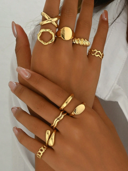 Geometric Curve Rings