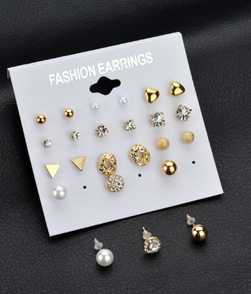Faux Pearl & Rhinestone Decor Stud Earrings