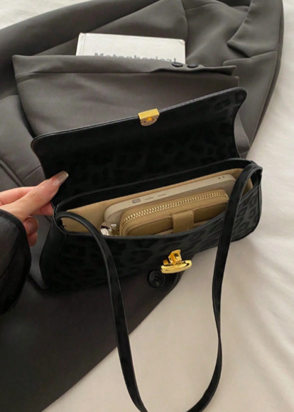 Underarm Bag