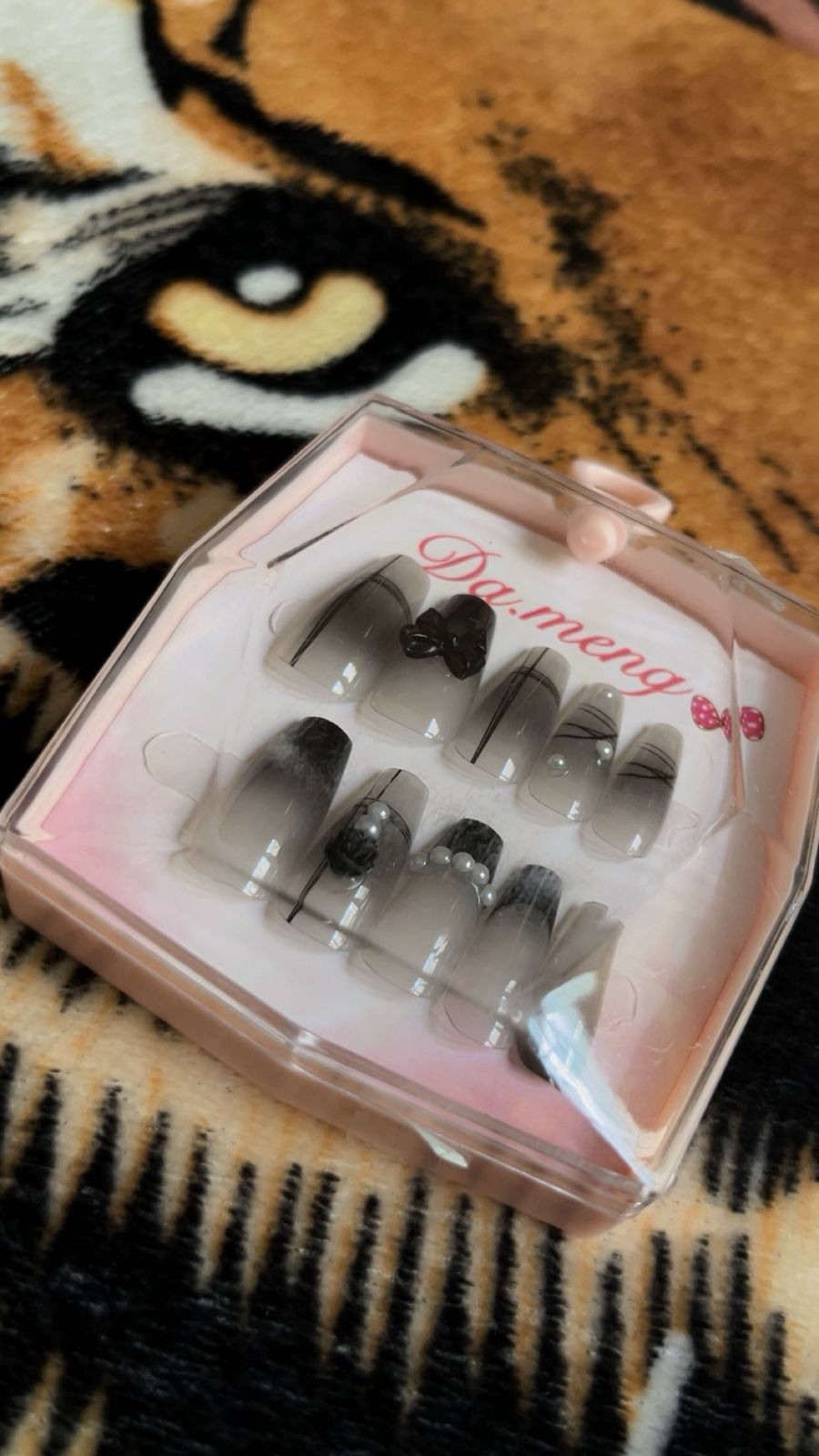 Black Pearl Bow French Tip Press-On Nails