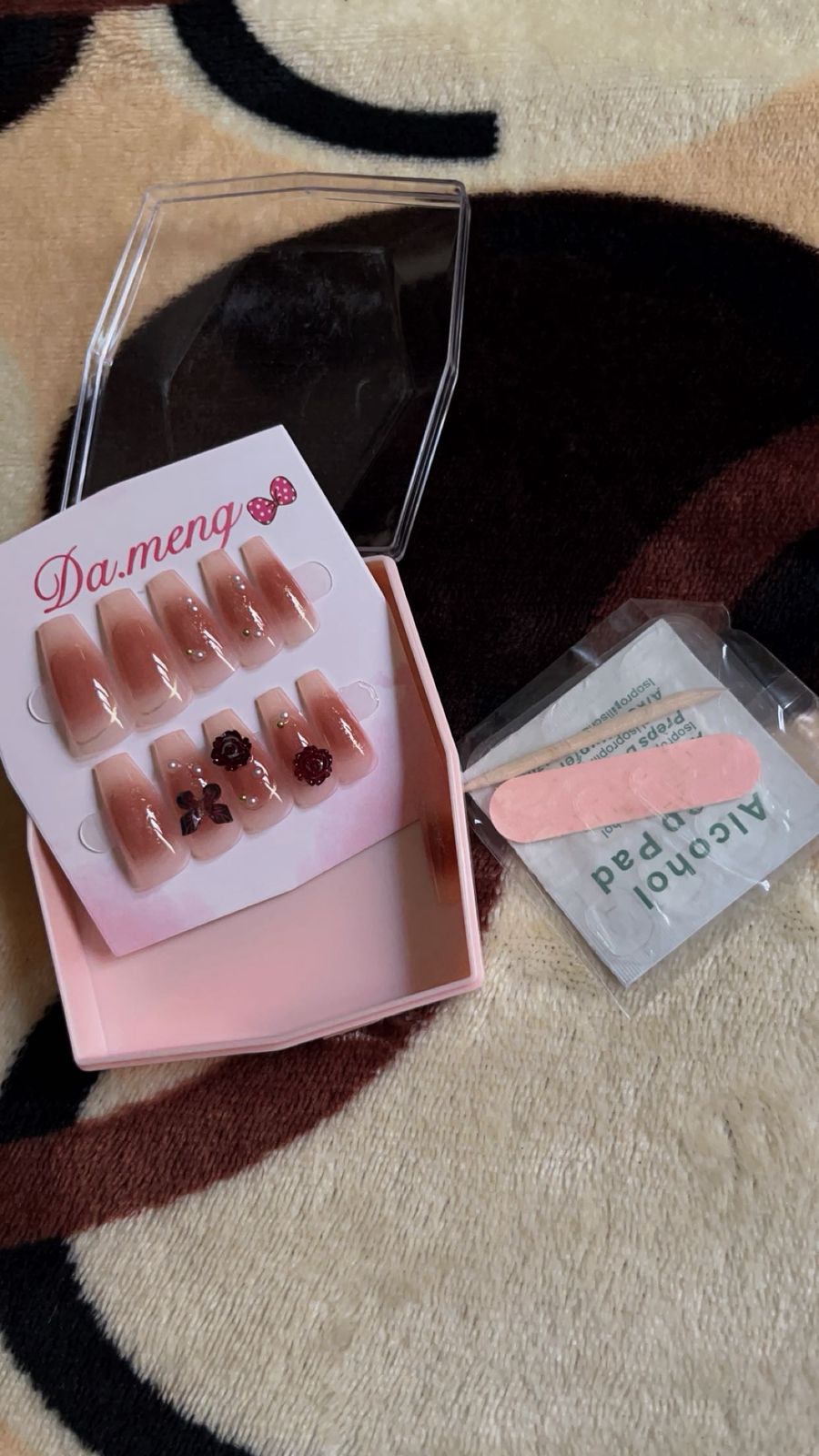 Nails (Pink Ombre with Roses)